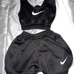 Nike Black Set :        Color Available: peach and black